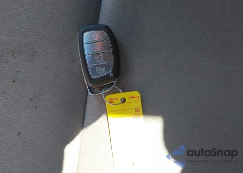 2017 Hyundai Tucson Sport z USA, uszkodzony, nr VIN KM8J3CA2XHU534183